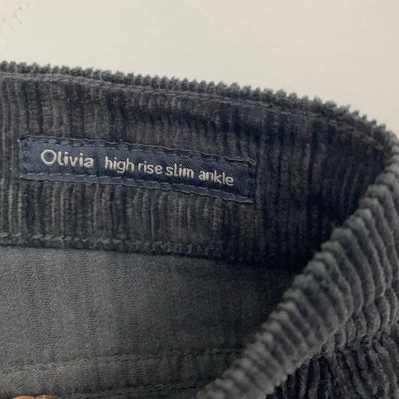 Citizens of Humanity Black Corduroy Olivia High Rise Ankle Size 26 🖤 - Picture 11 of 11